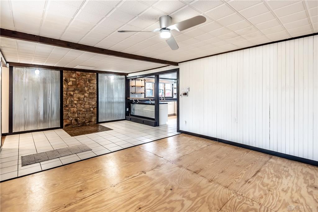 5654 Wilmington Property Photo 9