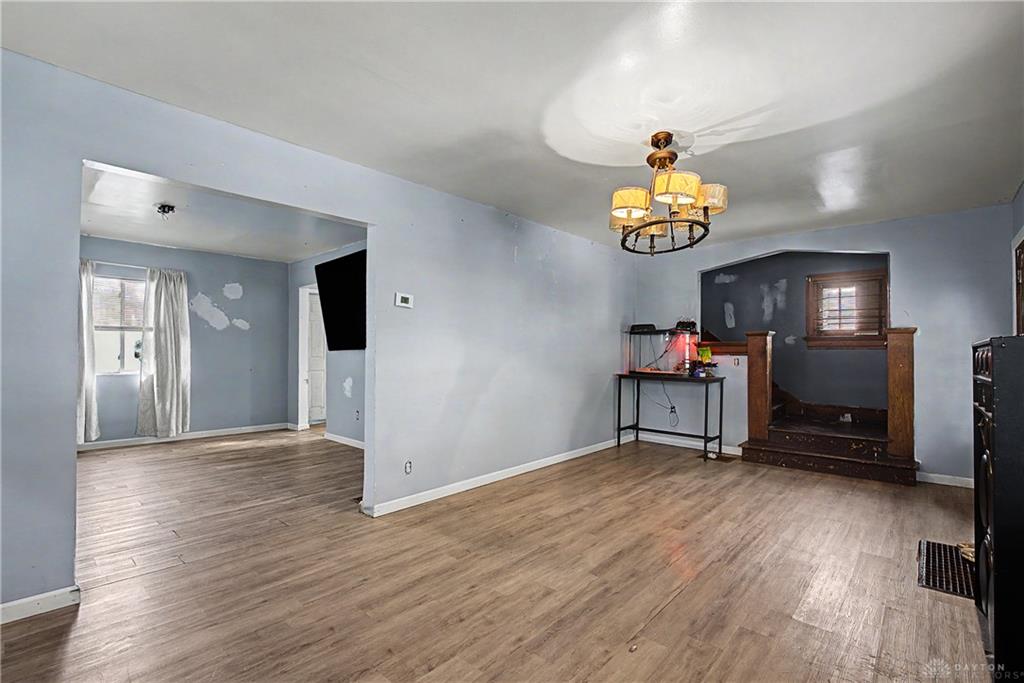 46 Pointview Property Photo 9