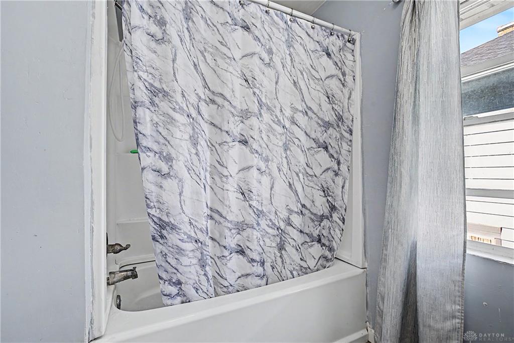 46 Pointview Property Photo 23