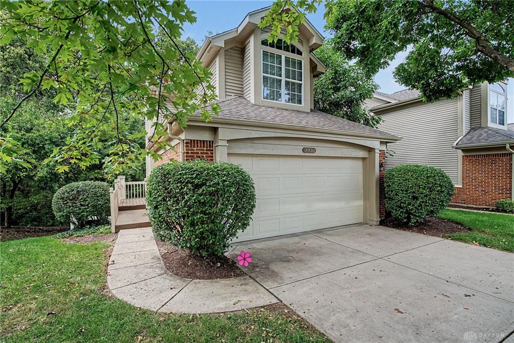 3932 W Summit Ridge