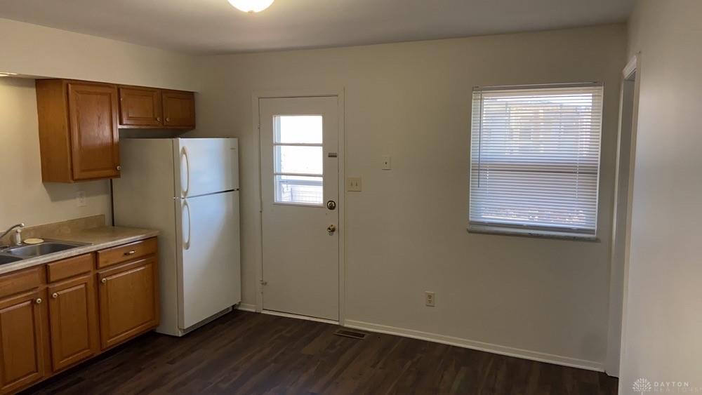 3214 Illinois Property Photo 3