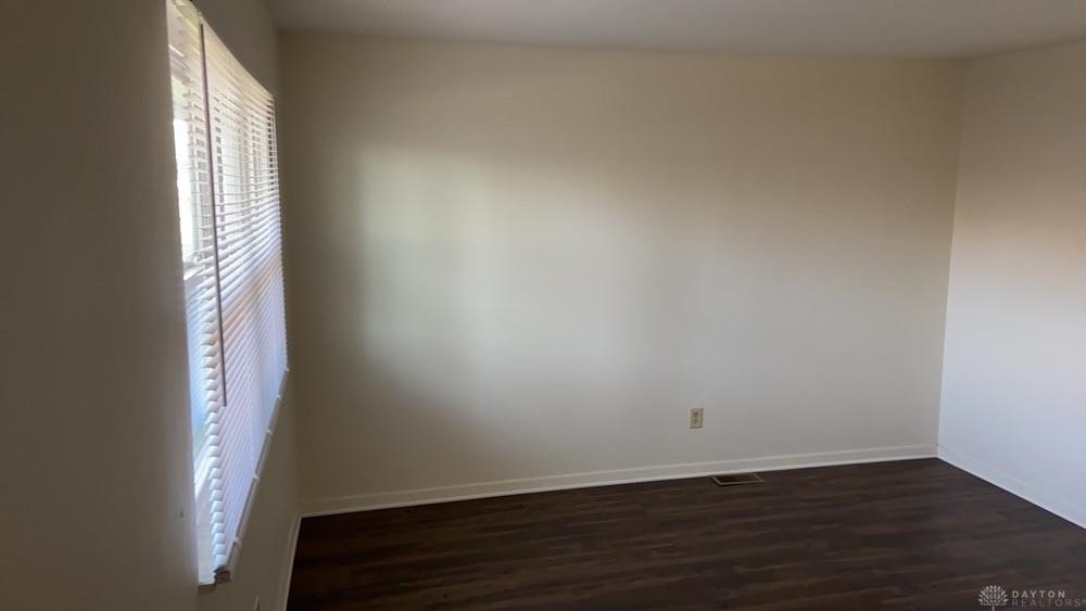 3214 Illinois Property Photo 8