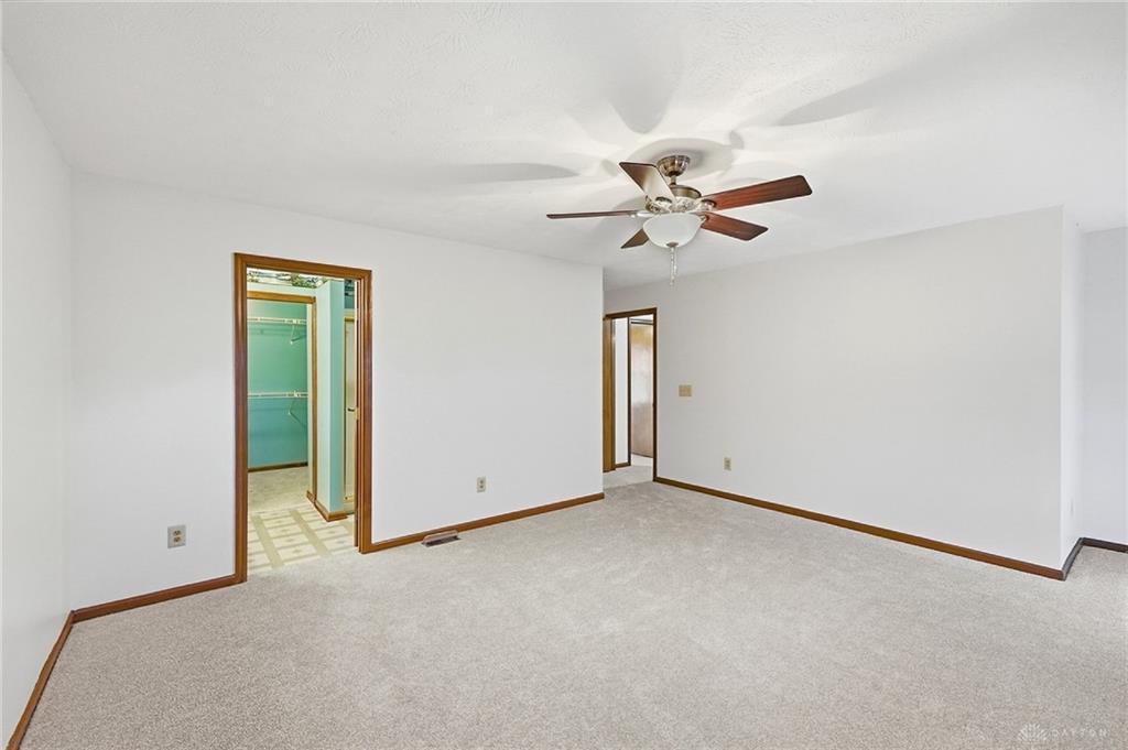 270 Lakeside Property Photo 28