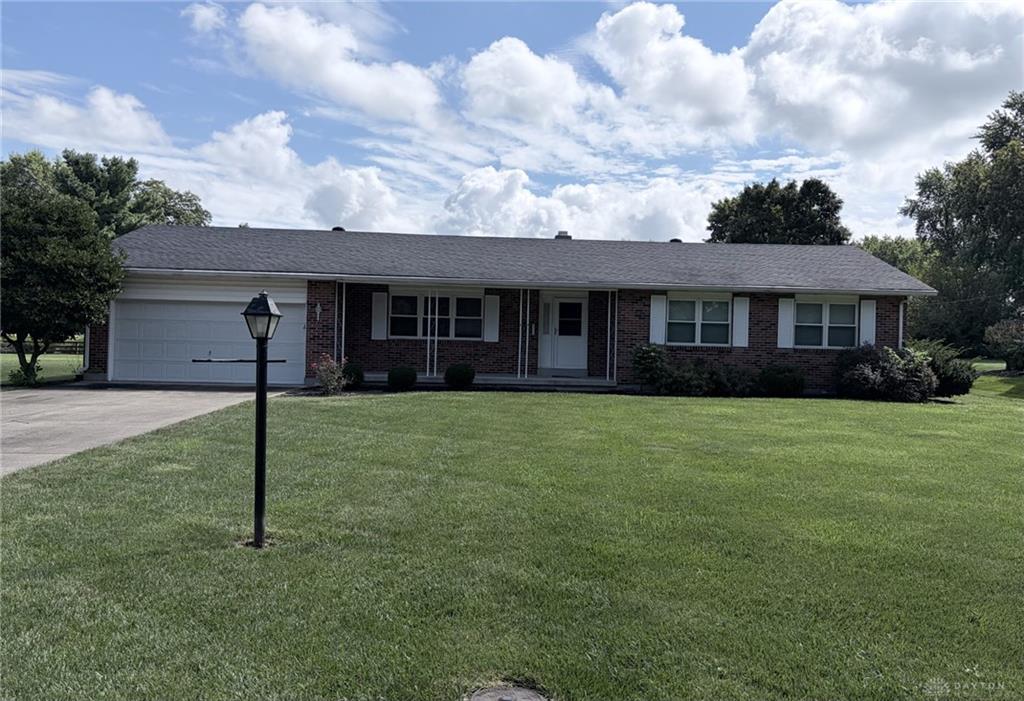 3692 Crestview