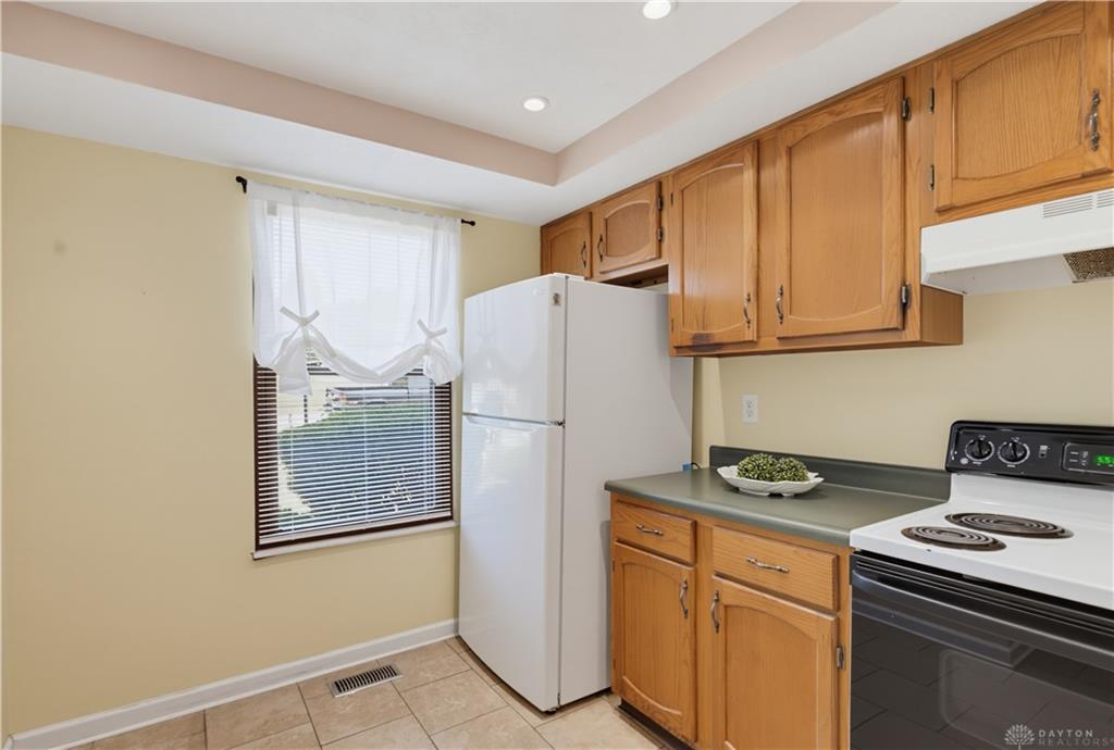 5645 Cobblegate Property Photo 13