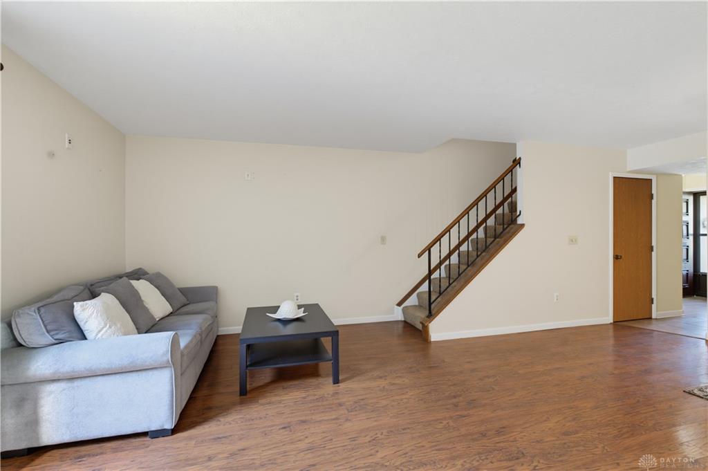 5645 Cobblegate Property Photo 16