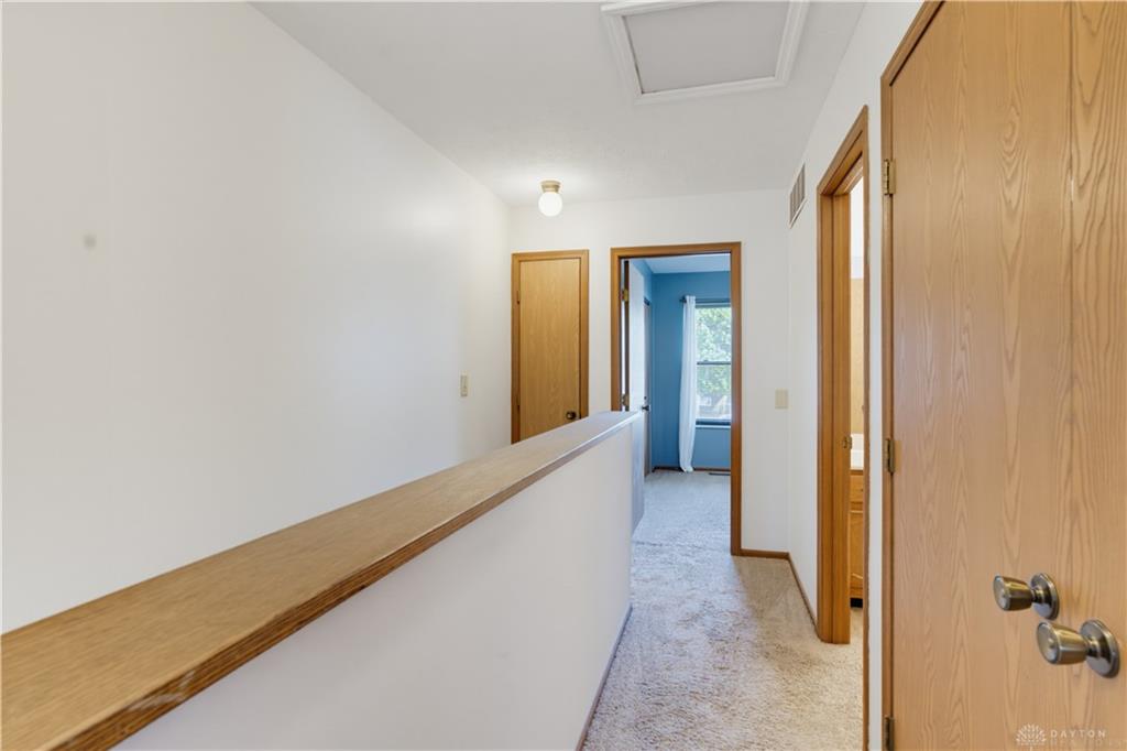 5645 Cobblegate Property Photo 17