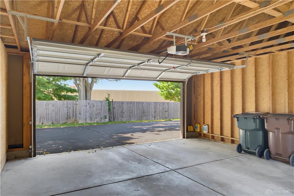 5645 Cobblegate Property Photo 33