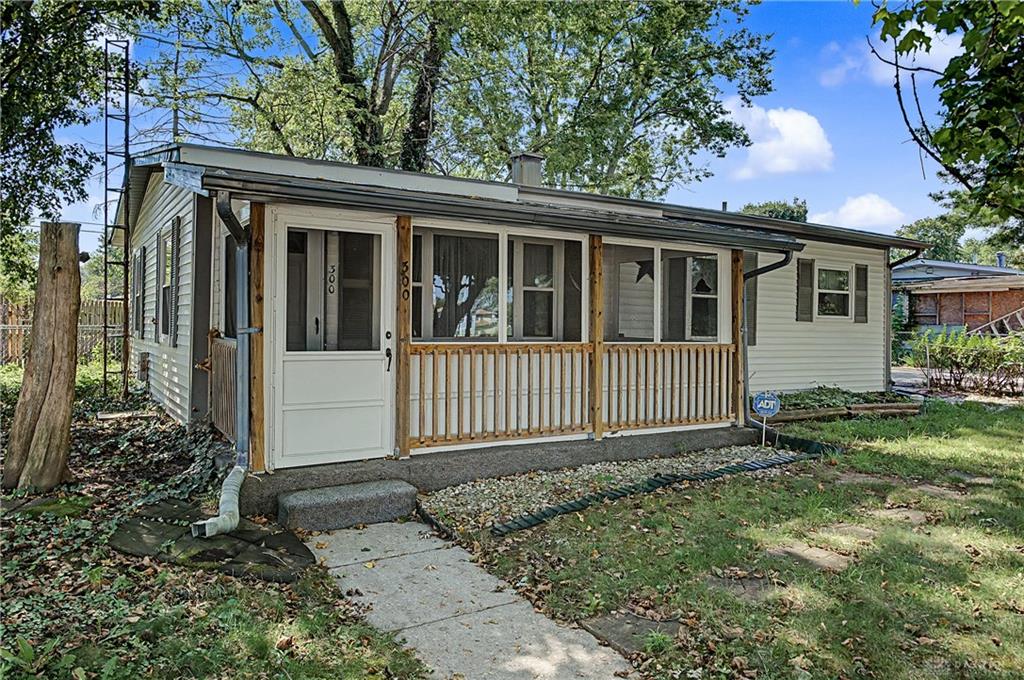 300 Fenwick Property Photo 1