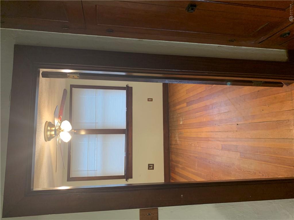 533 Kolping Property Photo 7