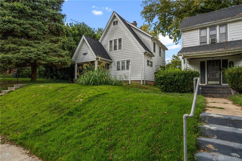 127 E Norman Property Photo 2