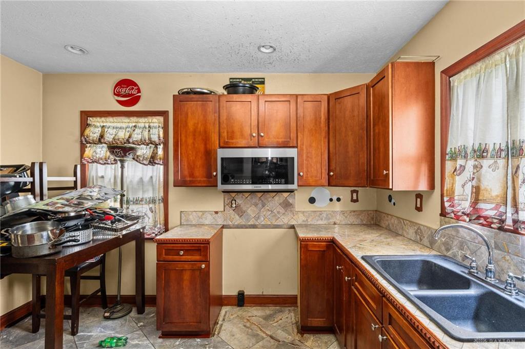 127 E Norman Property Photo 10