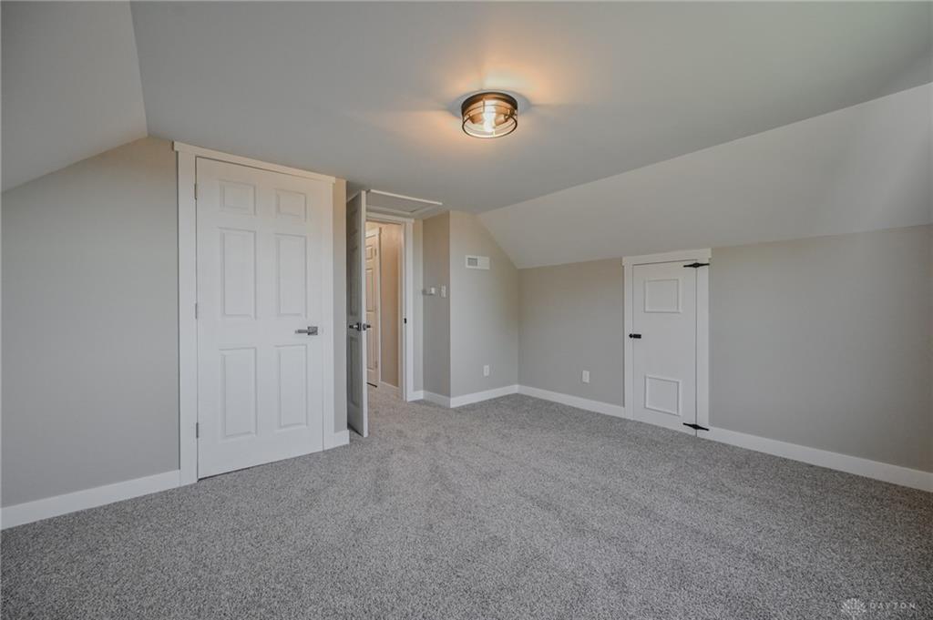 7925 South Property Photo 9