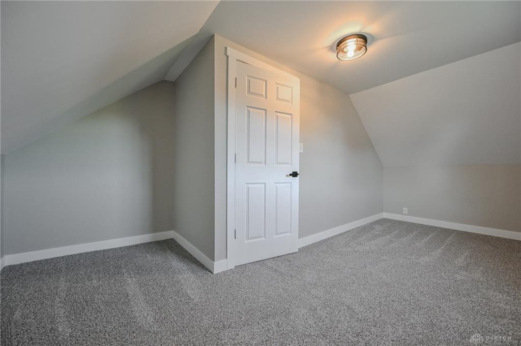 7925 South Property Photo 14