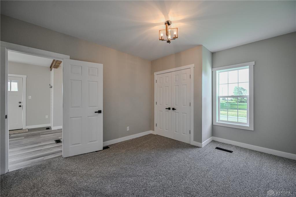 7925 South Property Photo 18