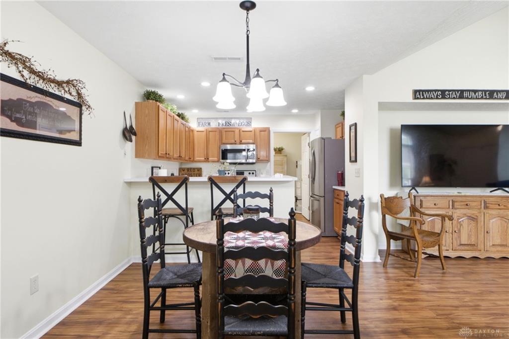 275 Broadleaf Property Photo 11