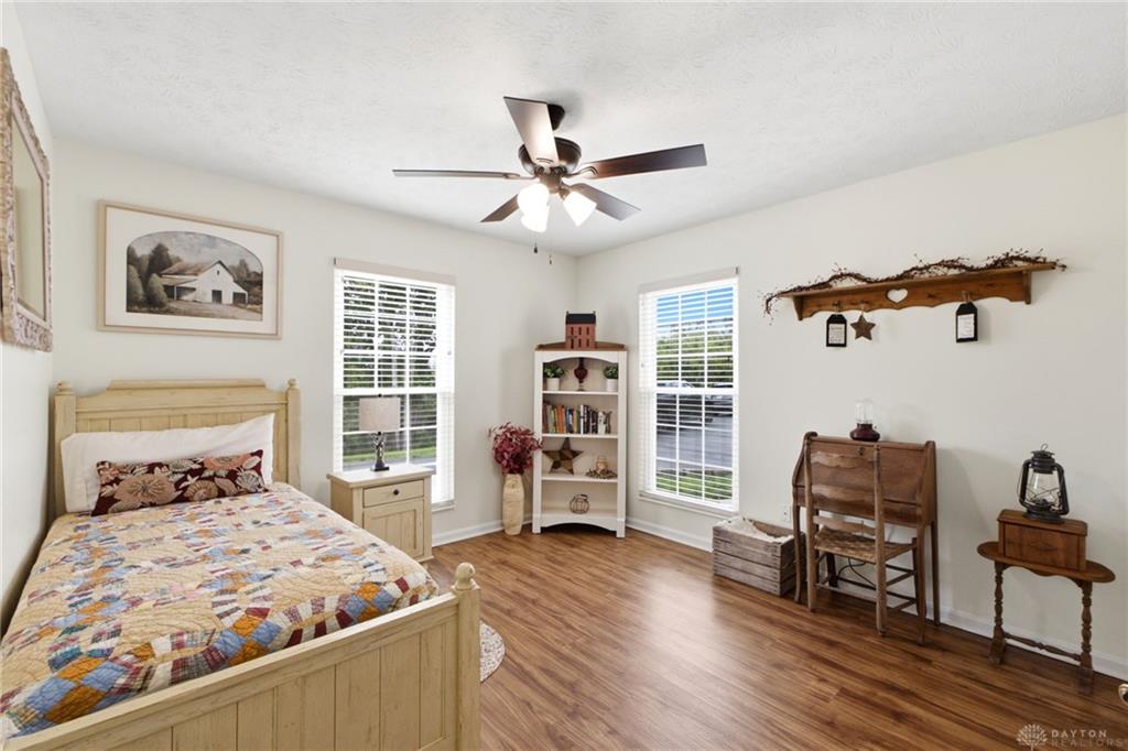 275 Broadleaf Property Photo 28