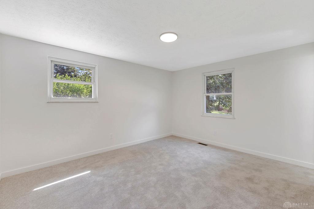 8050 Happiness Property Photo 23