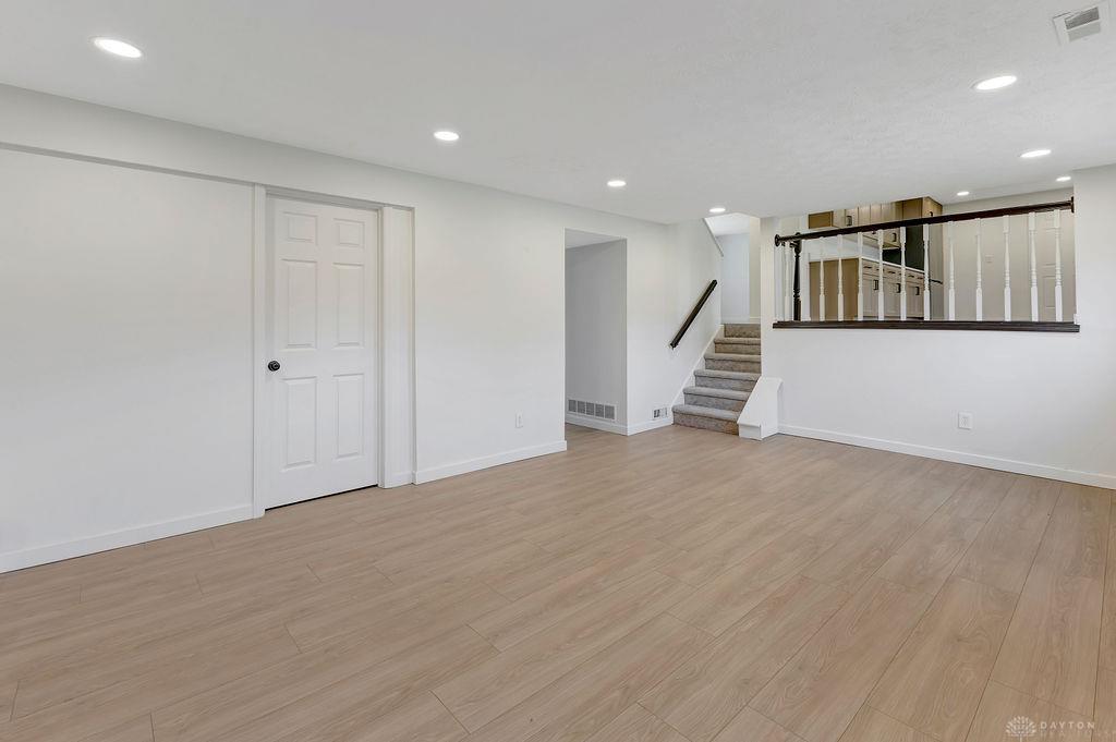 8050 Happiness Property Photo 37