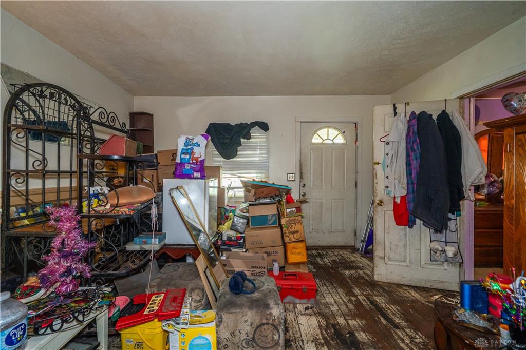 2334 Valley Property Photo 4