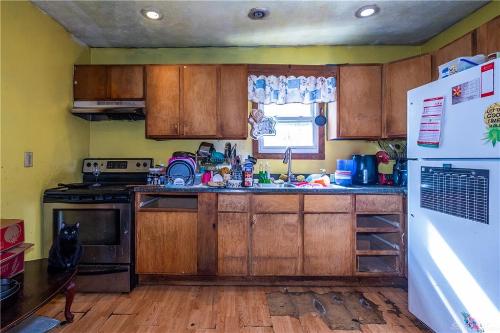 2334 Valley Property Photo 6