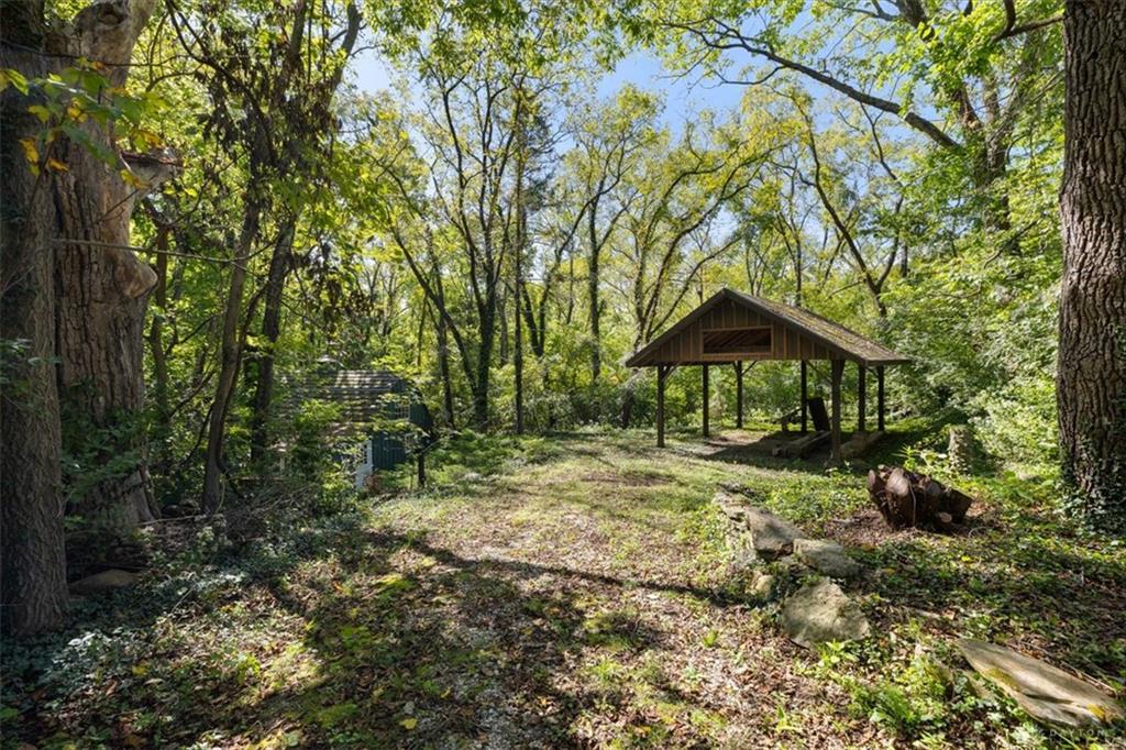 7000 Peters Property Photo 79