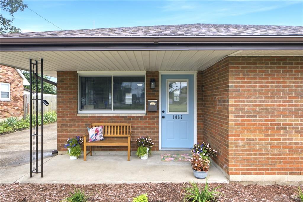 1067 Harvard Property Photo 3