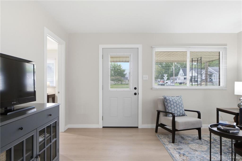 1067 Harvard Property Photo 4