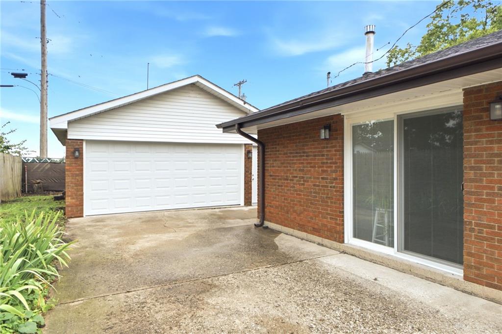 1067 Harvard Property Photo 23