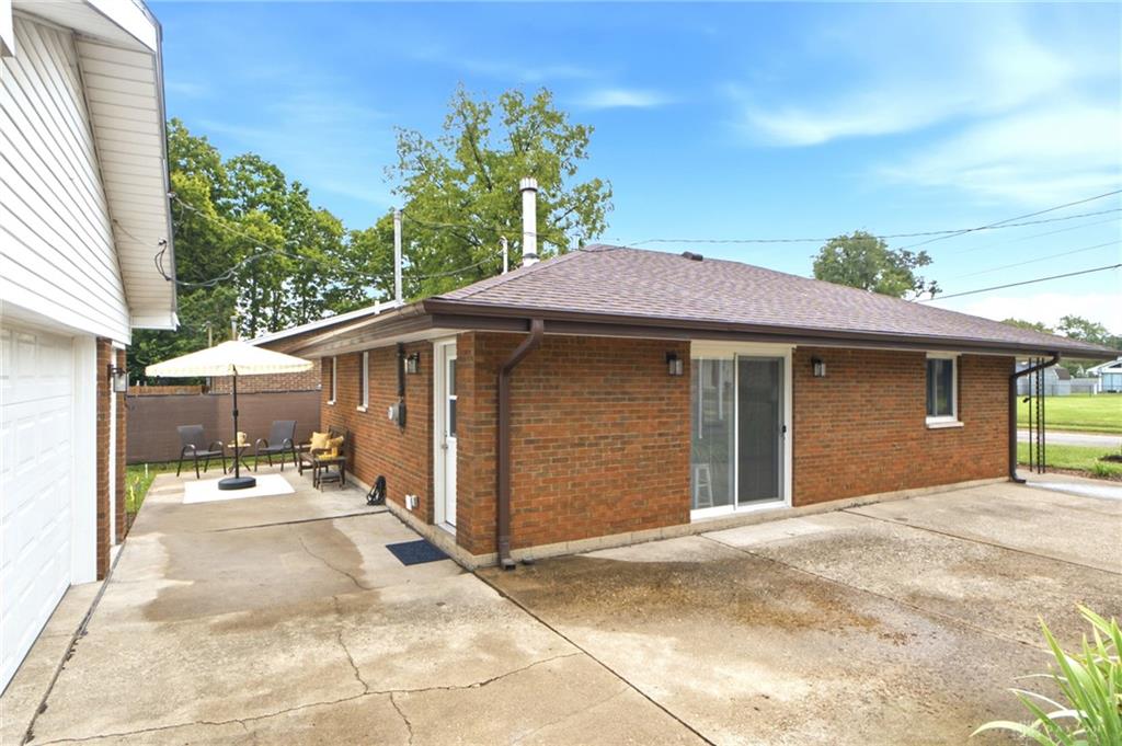1067 Harvard Property Photo 24