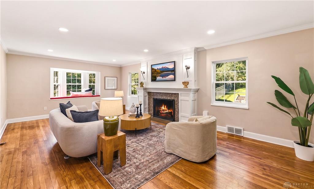 4010 Ridgeway Property Photo 4