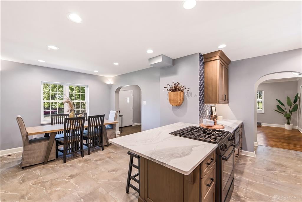 4010 Ridgeway Property Photo 14