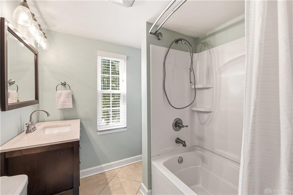 4010 Ridgeway Property Photo 29