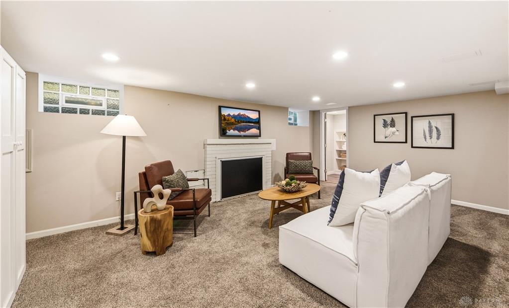 4010 Ridgeway Property Photo 32