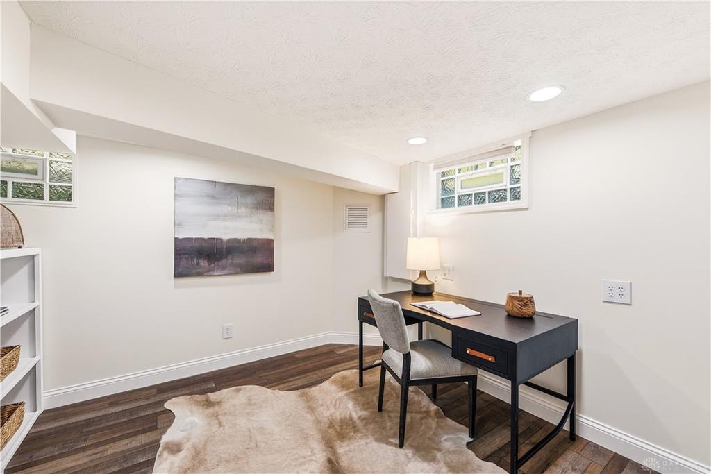4010 Ridgeway Property Photo 34