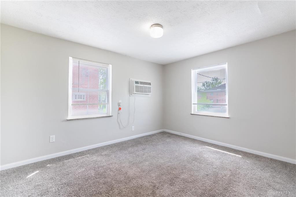 538 Aberdeen Property Photo 9