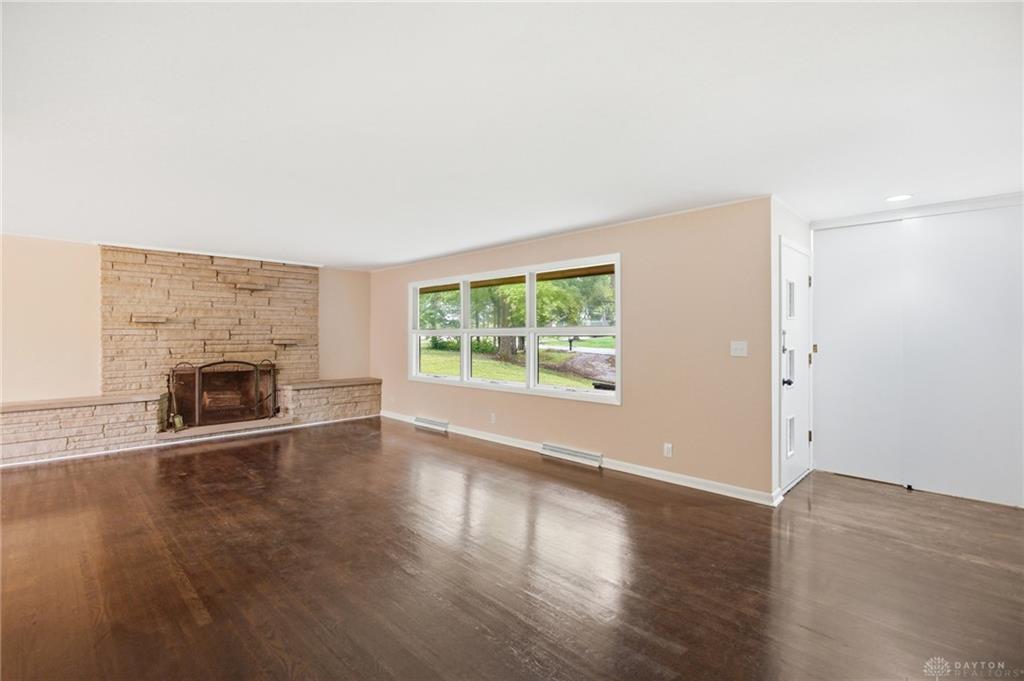 2281 Union Property Photo 4