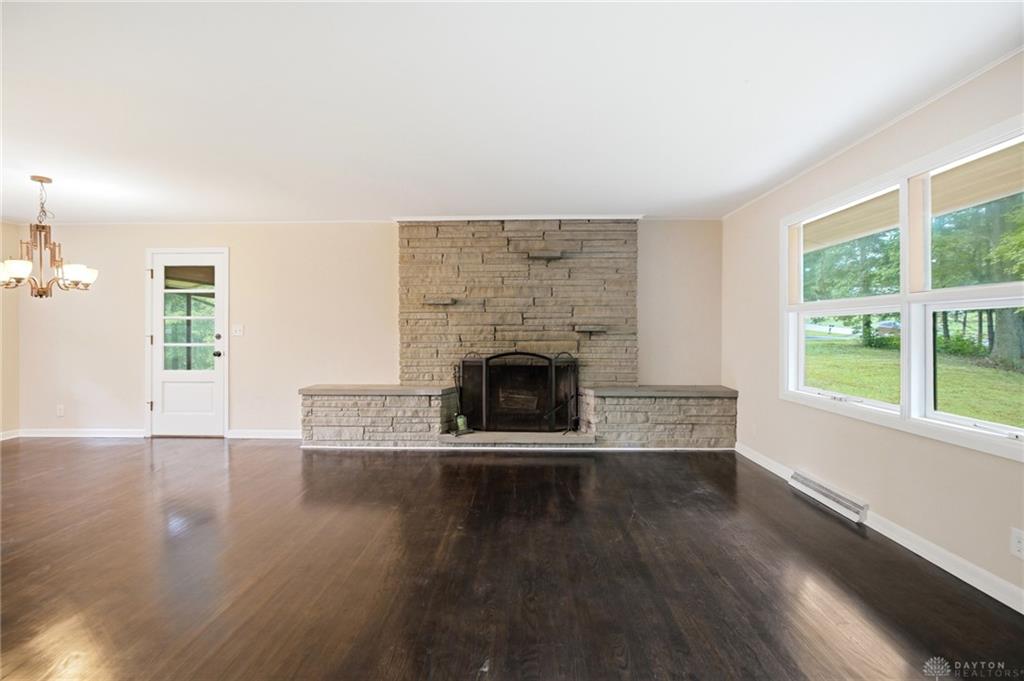 2281 Union Property Photo 6