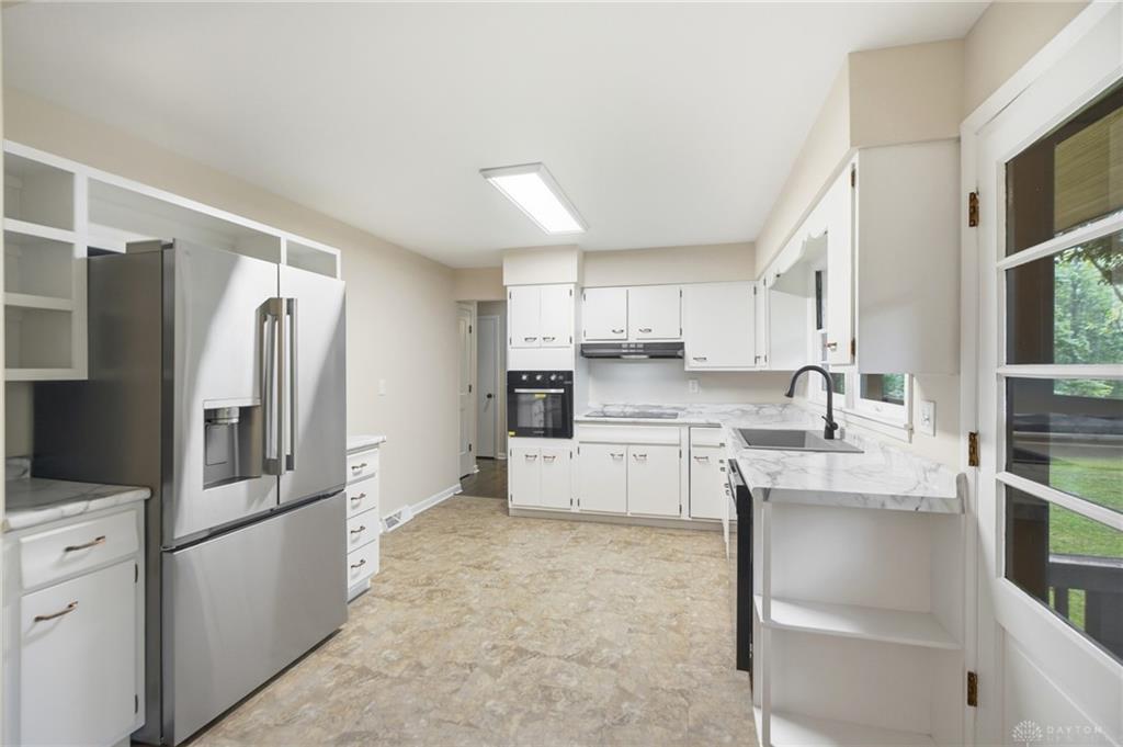 2281 Union Property Photo 17