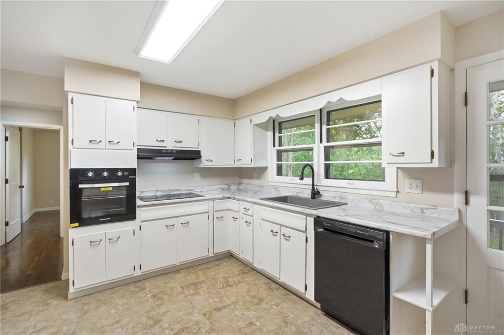 2281 Union Property Photo 18