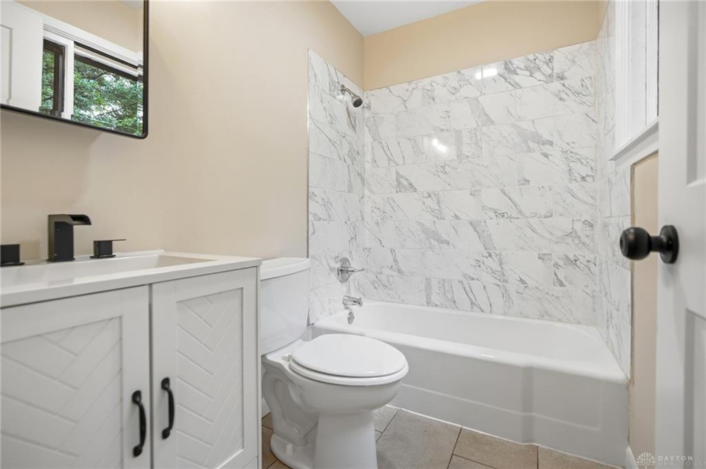 2281 Union Property Photo 23