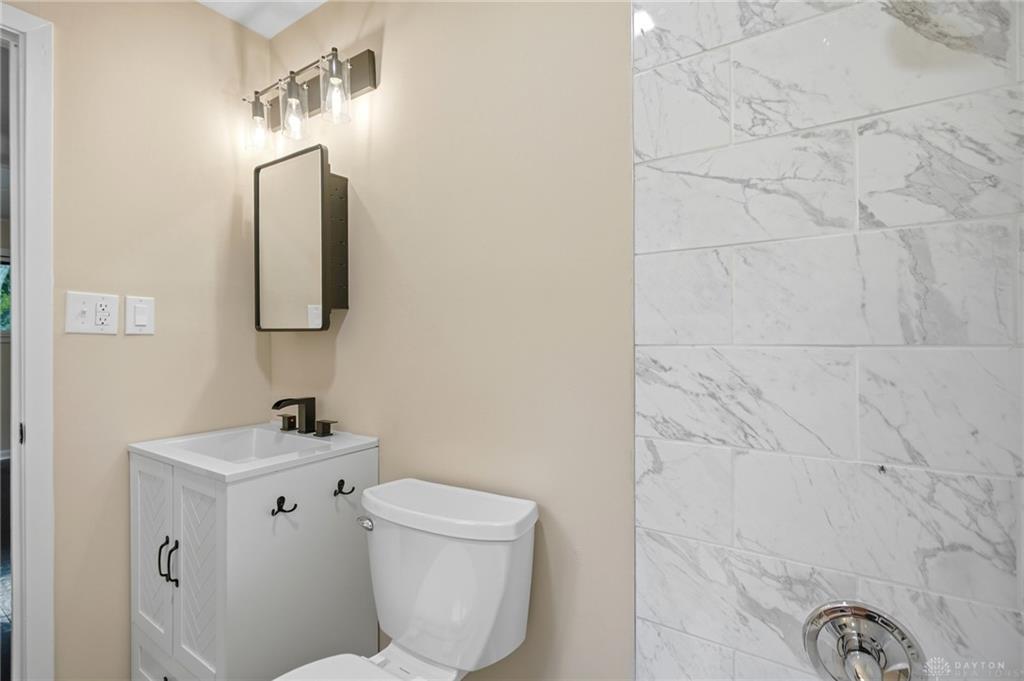 2281 Union Property Photo 25