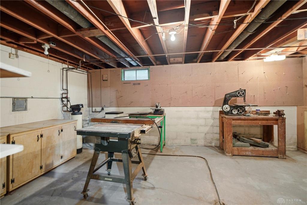 2281 Union Property Photo 38
