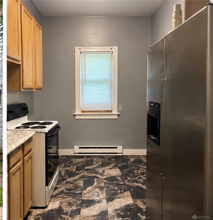 45 E Parkwood Property Photo 2