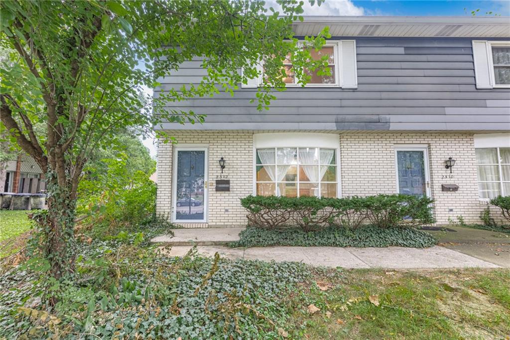 2512 Red Coach Property Photo 1