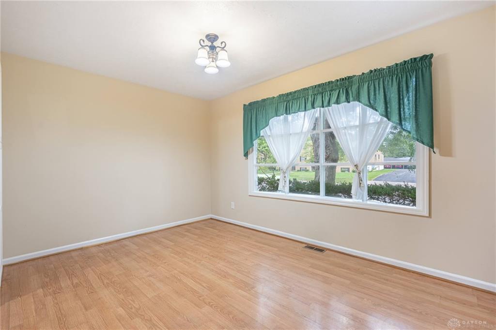 2512 Red Coach Property Photo 9