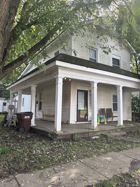 149 E 3rd Property Photo 1