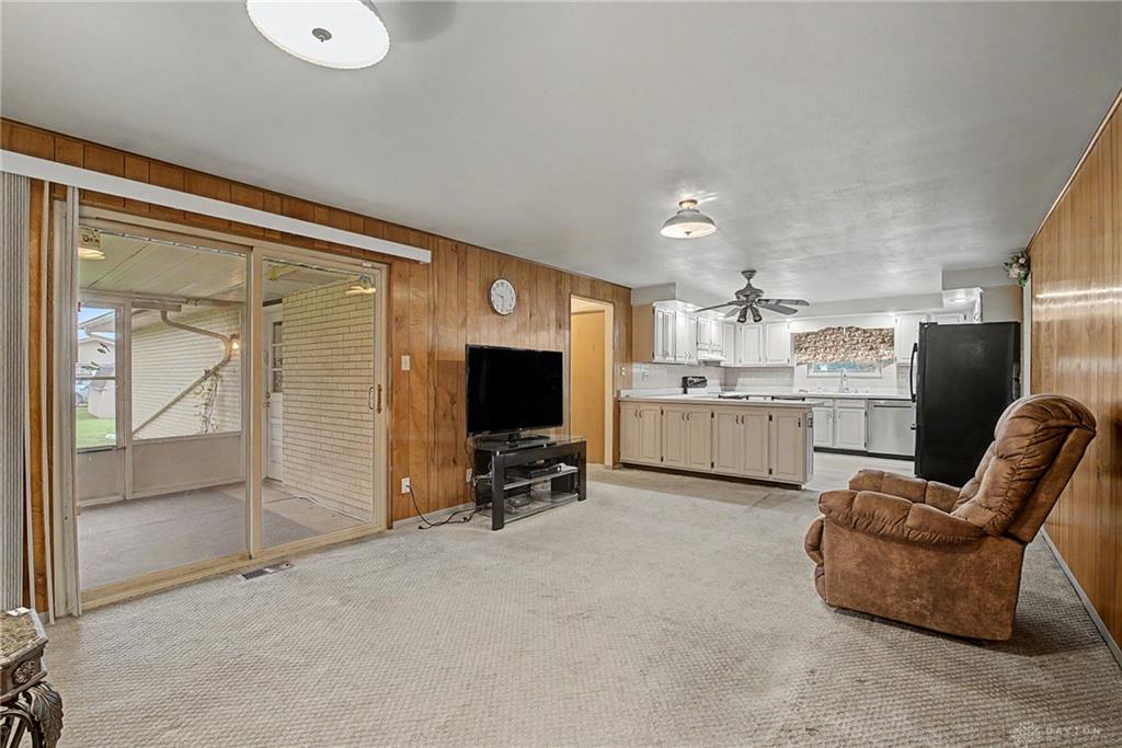 1268 Ponderosa Property Photo 12
