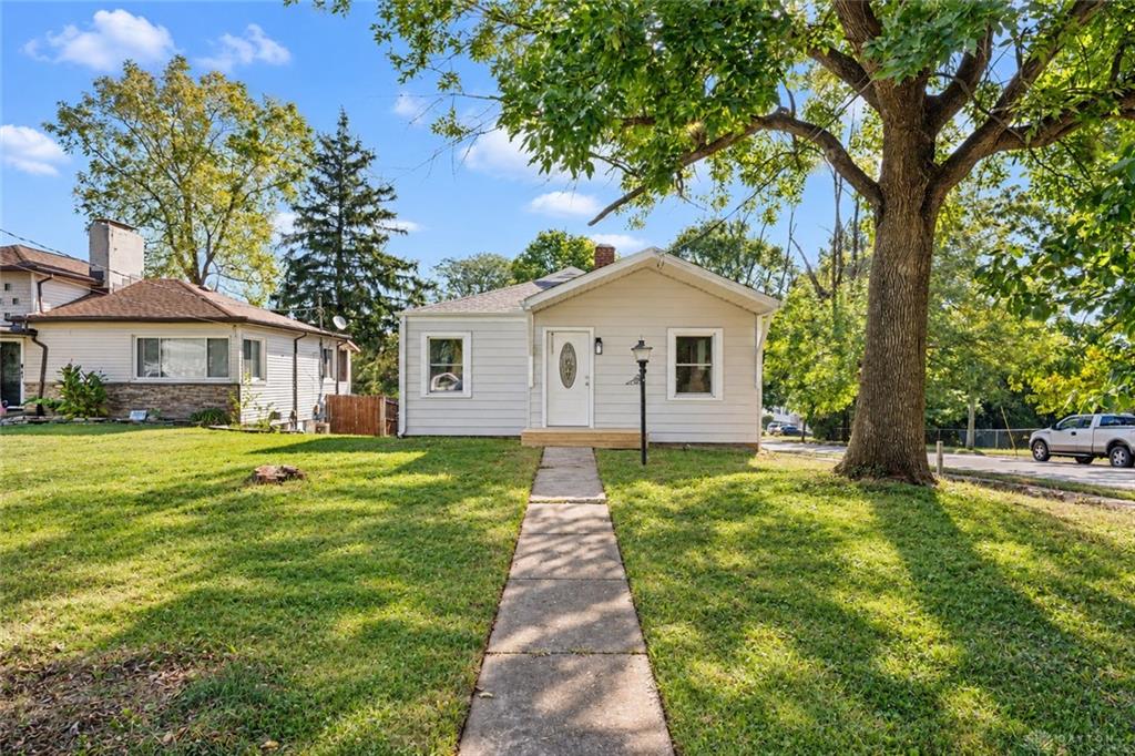 311 S Highview