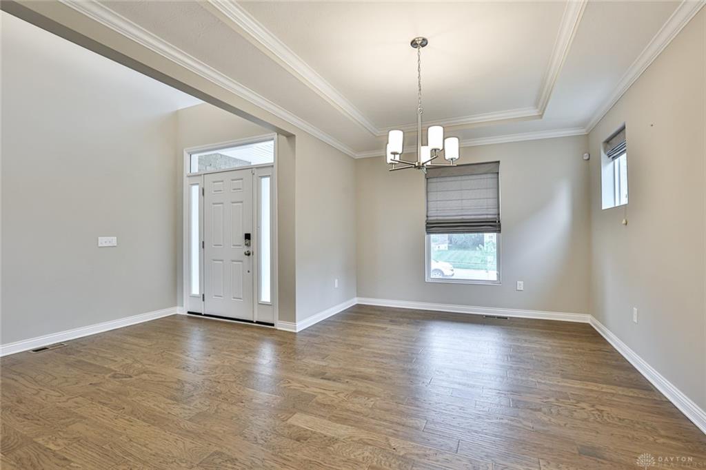 684 Newton Property Photo 6